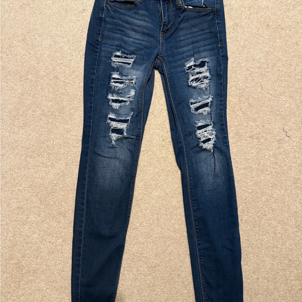 Mudd Women's Distressed Dark Blue Skinny Jeans size 3